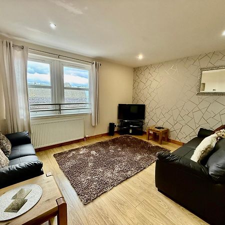 Azim And Suzi'S City Centre Apartment Inverness Exterior photo